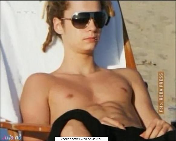 Have fun with Tom - asa zic eu bine ca nu zic bebe T: Asa..acum - Tom