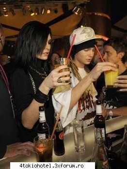 Poze - ba da...dar prima trebuia sa o pui la bill - ~● Kaulitz●Twins ●~